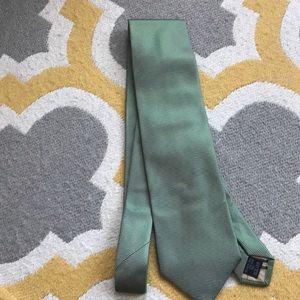 BNWOT burberry tie